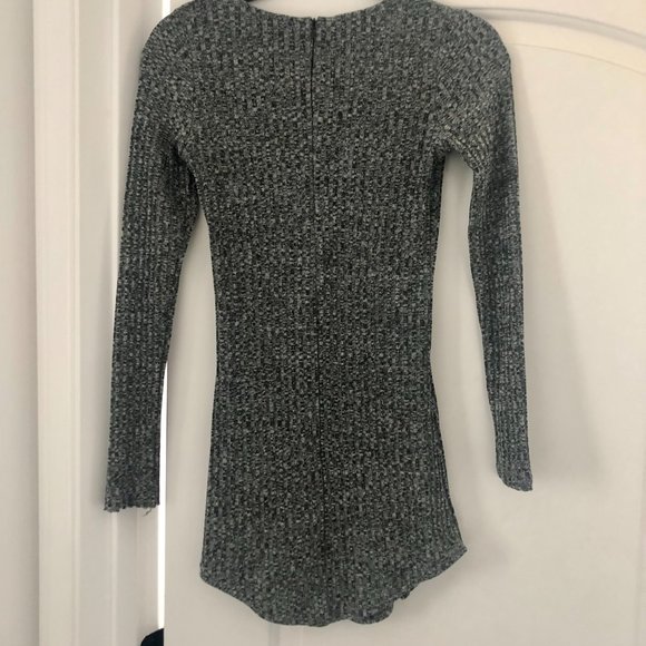 Long Sleeved Grey Dress - Picture 7 of 13